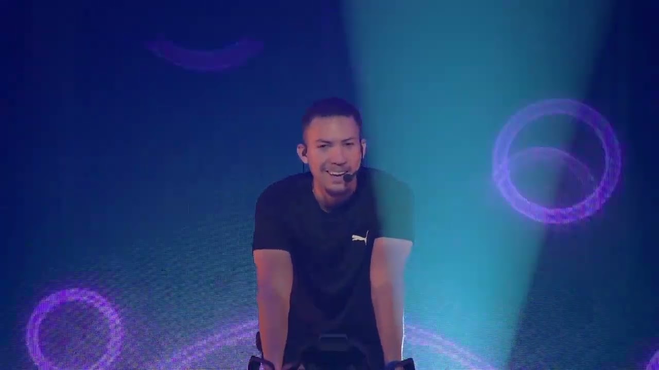 Aula de Bike Indoor |  Movimento e Equilíbrio